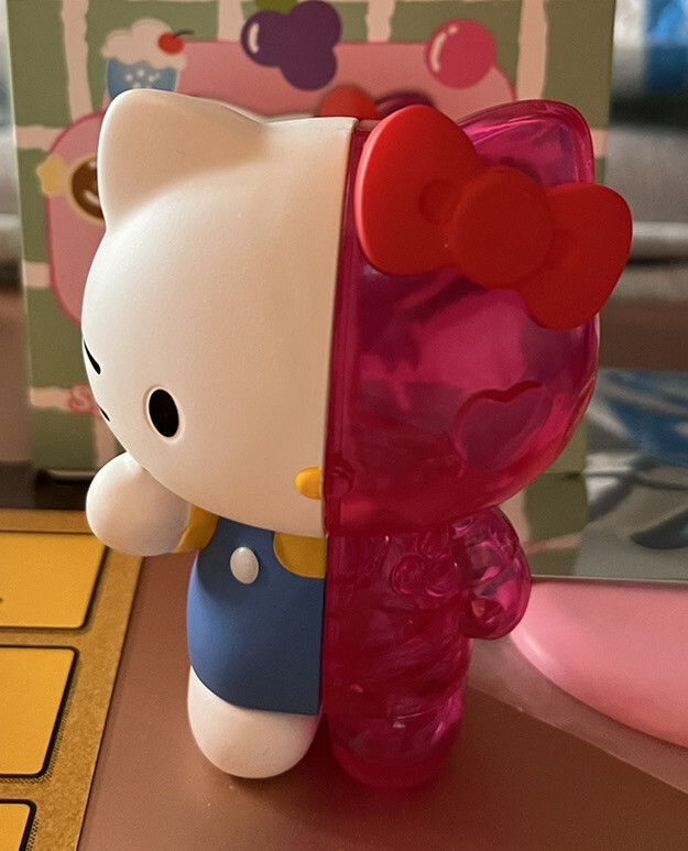 キティ　USJ カプセルポニー ホワイト キティ USJ カプセルポニー ホワイト