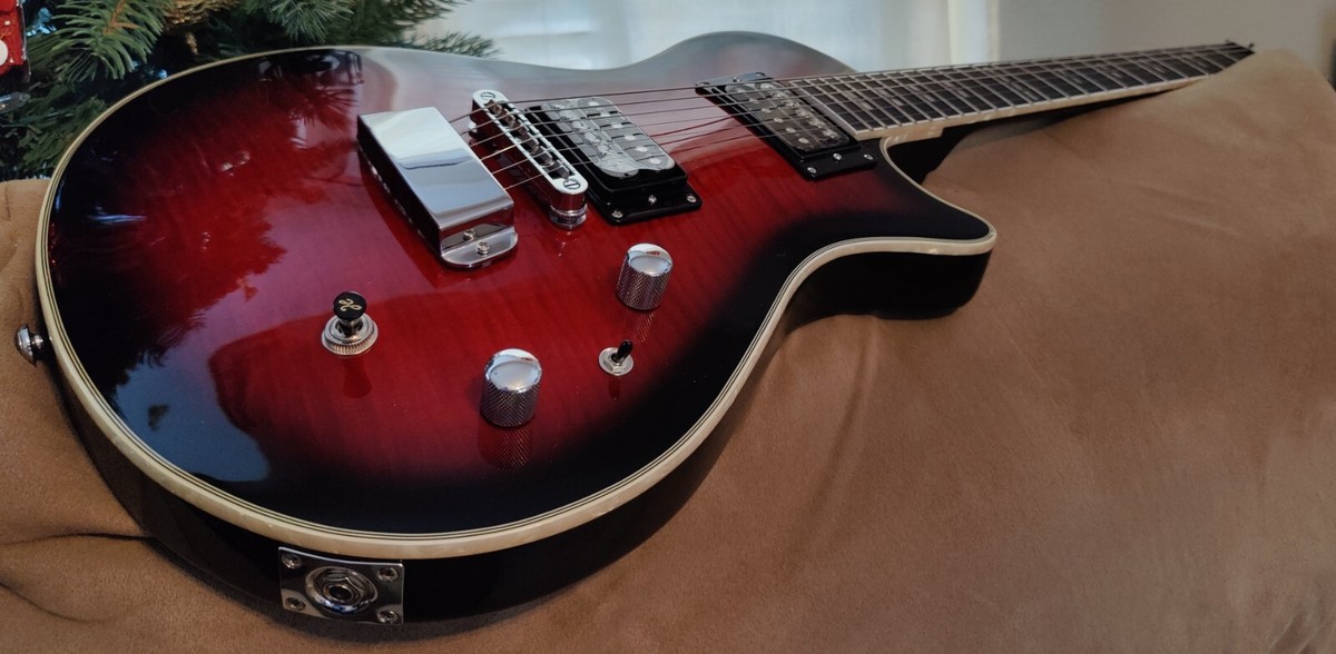 Hagstrom ULSWE-WDM Ultra Swede Electric Guitar. Burgundy Burst