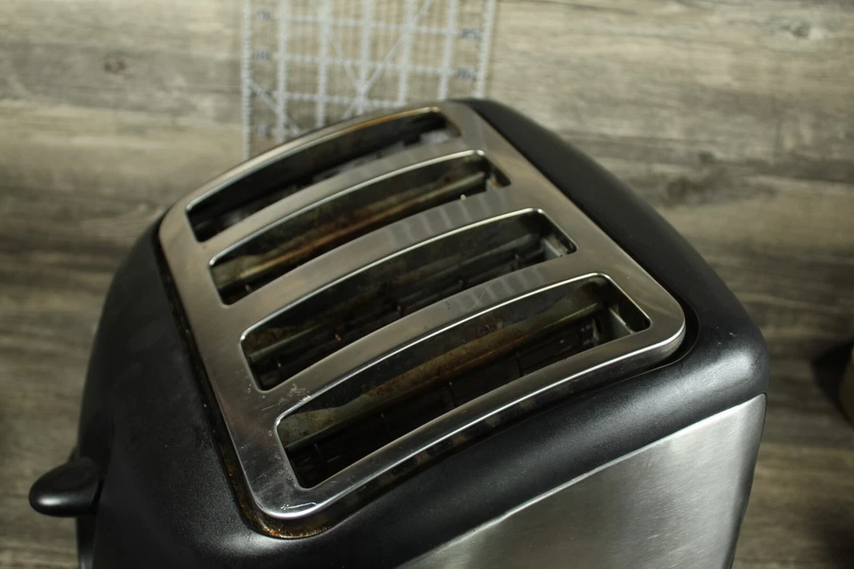Farberware Tostadora 4 Rebanadas Acero Inoxidable Modelo FAC450T Foto 4 de 4