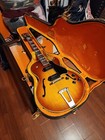Gibson Es 175 Electric Guitar Great Condition w/ case (right handed)