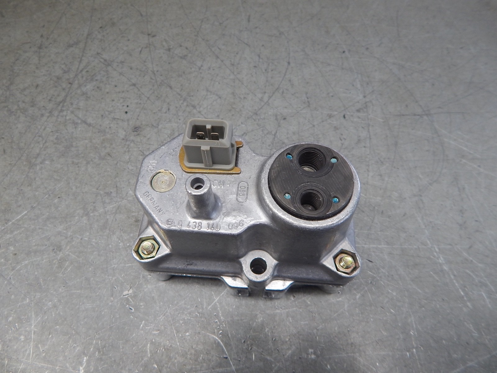 PORSCHE FERRARI LOTUS ESPRIT WARM UP REGULATOR 0438140096 -  NEW  