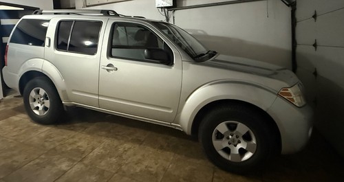 2011 Nissan Pathfinder S