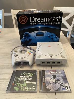 SEGA Dreamcast White Console Bundle With Box And 2 Games Great Condition Tested
