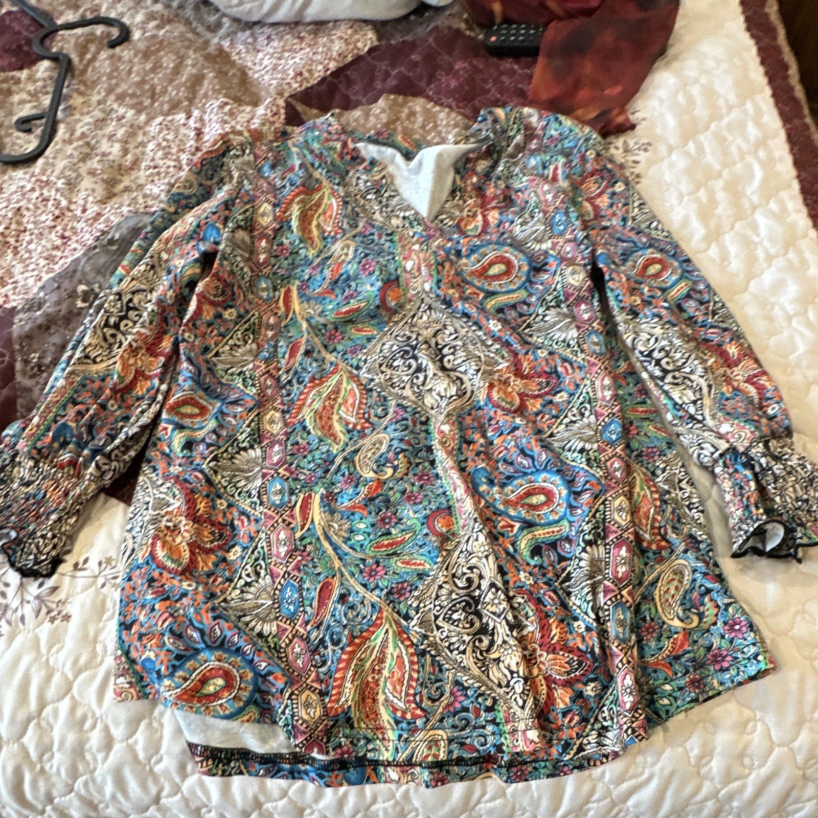 Women's L Maternity Multicolor Paisley V-Neck Long Sleeve Pullover Tunic Blouse