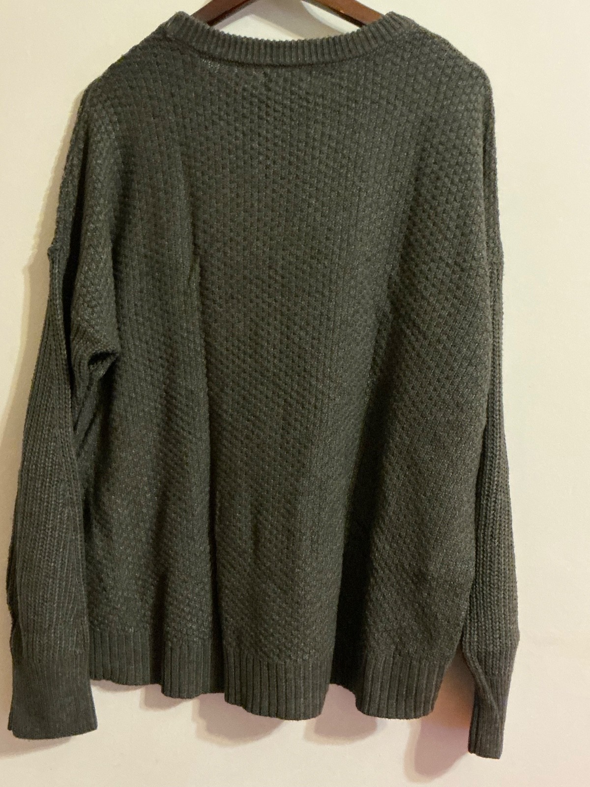 Universal Thread  Green Neck Pullover Sweater  si… - image 5