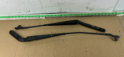 2007-2013 BMW X5 Left and Right Side Windshield Wiper System Arms Blades OEM.