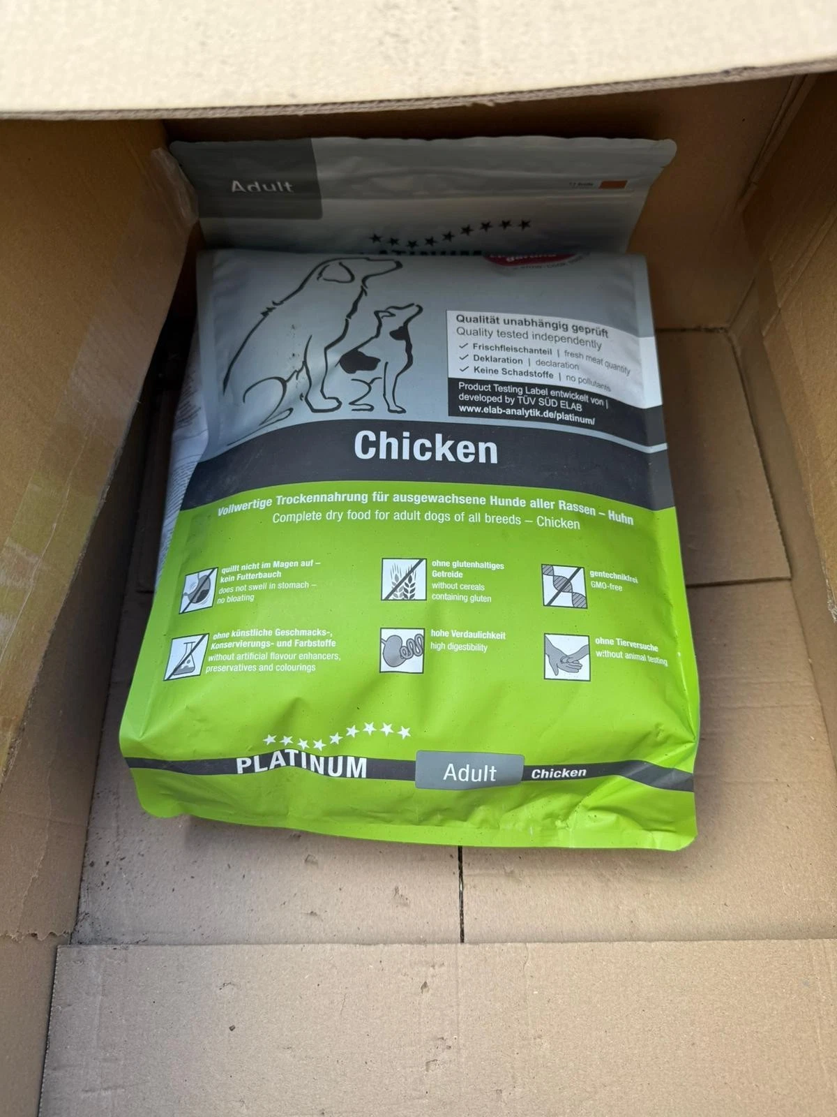 4260208740016 PLATINUM Adult Chicken - dry dog food - 5 kg PLATINUM