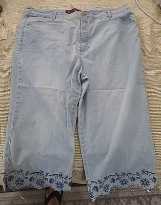 Gloria Vanderbilt Jeans Womens 20W Light Blue Denim Amanda embroidery floral