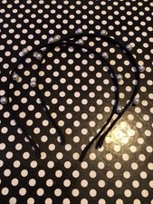 Set Of 2 Black And Pearl Like Headbands