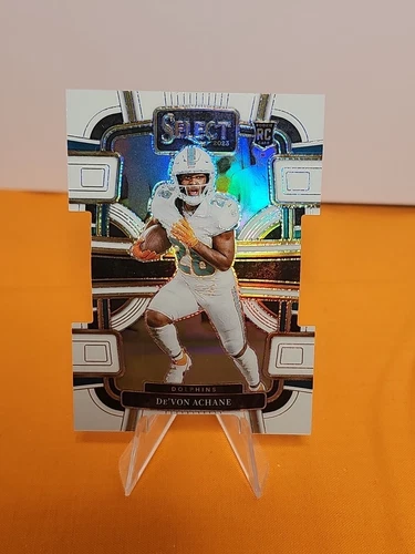 2023 Panini Select - Concourse White Prizm Die-Cut #63 De'Von Achane /199 (RC)