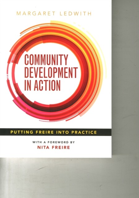 Community Development in Action 9781847428752 - Free Tracked Delivery