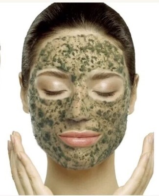 Poudre Exfoliante Aux Algues – Peeling 90% Rajeunissant – Anti-imperfections – Sachet 2g – Neuf