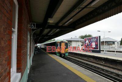 FOTO DREI BRÜCKEN BAHNHOF