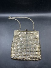 Vintage Heavy Gold Chain Mesh Handbag Purse EUC