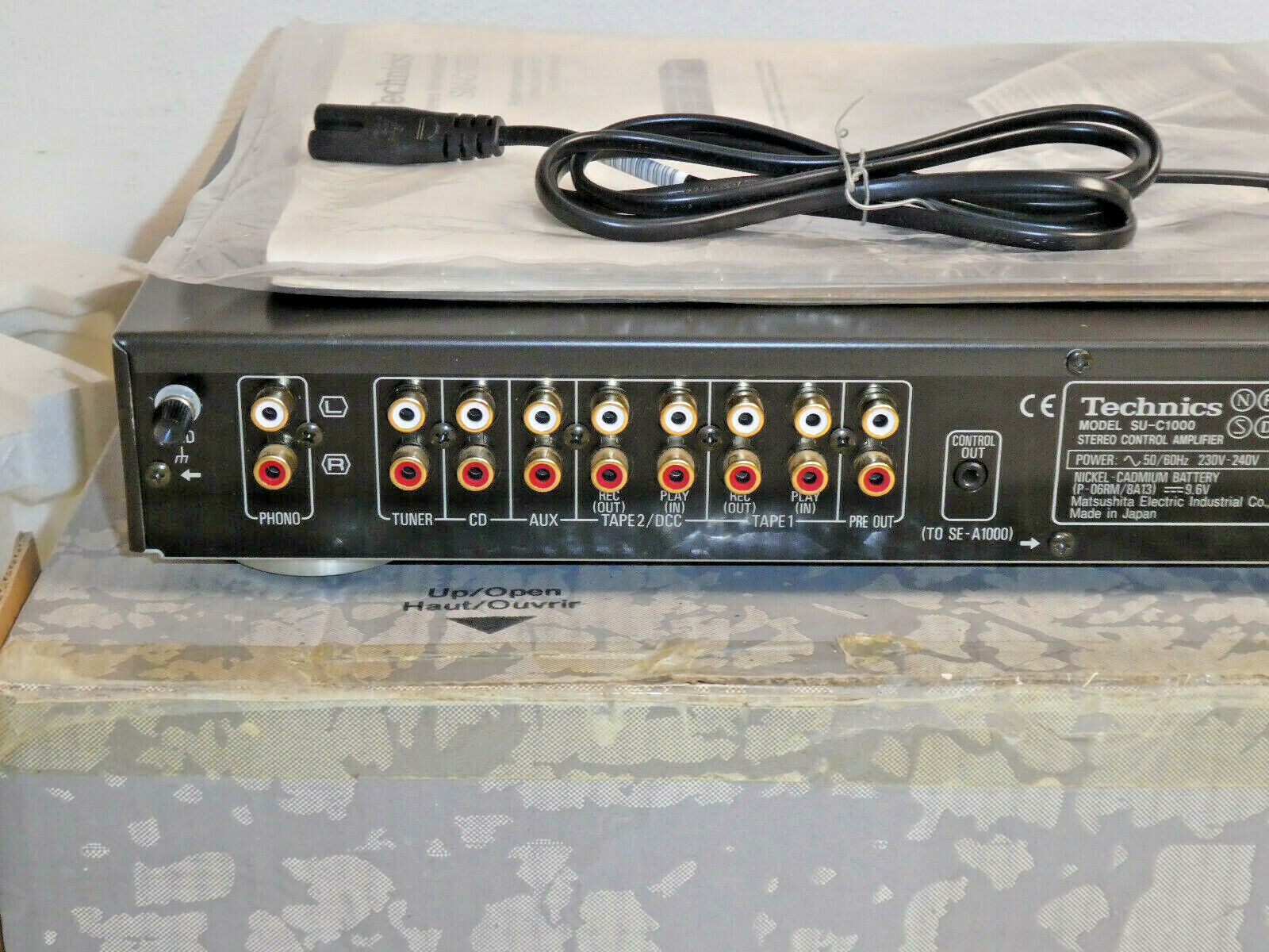 Technics SU-C1000 Stereo Control Amplifier / Vorstufe OVP, FB&BDA, 2J. Garantie