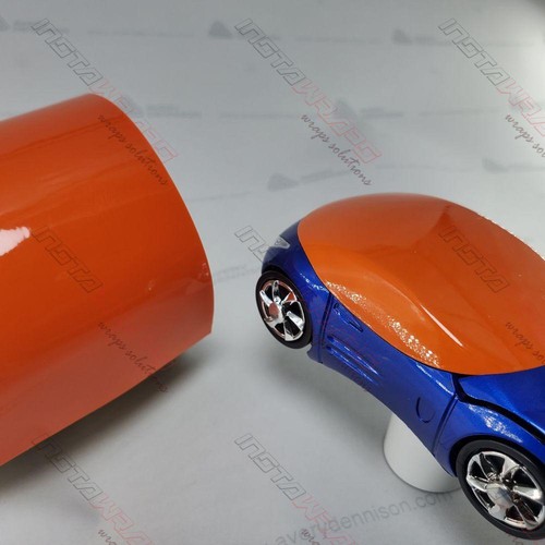 Película envolvente de vinilo naranja brillante Avery Dennison SW900 Supreme para automóvil | 373-O - Imagen 2 de 13