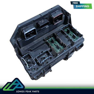 08 09 Dodge Caravan Chrysler Town & Country TIPM Fuse Box Relay READ 56049720AT