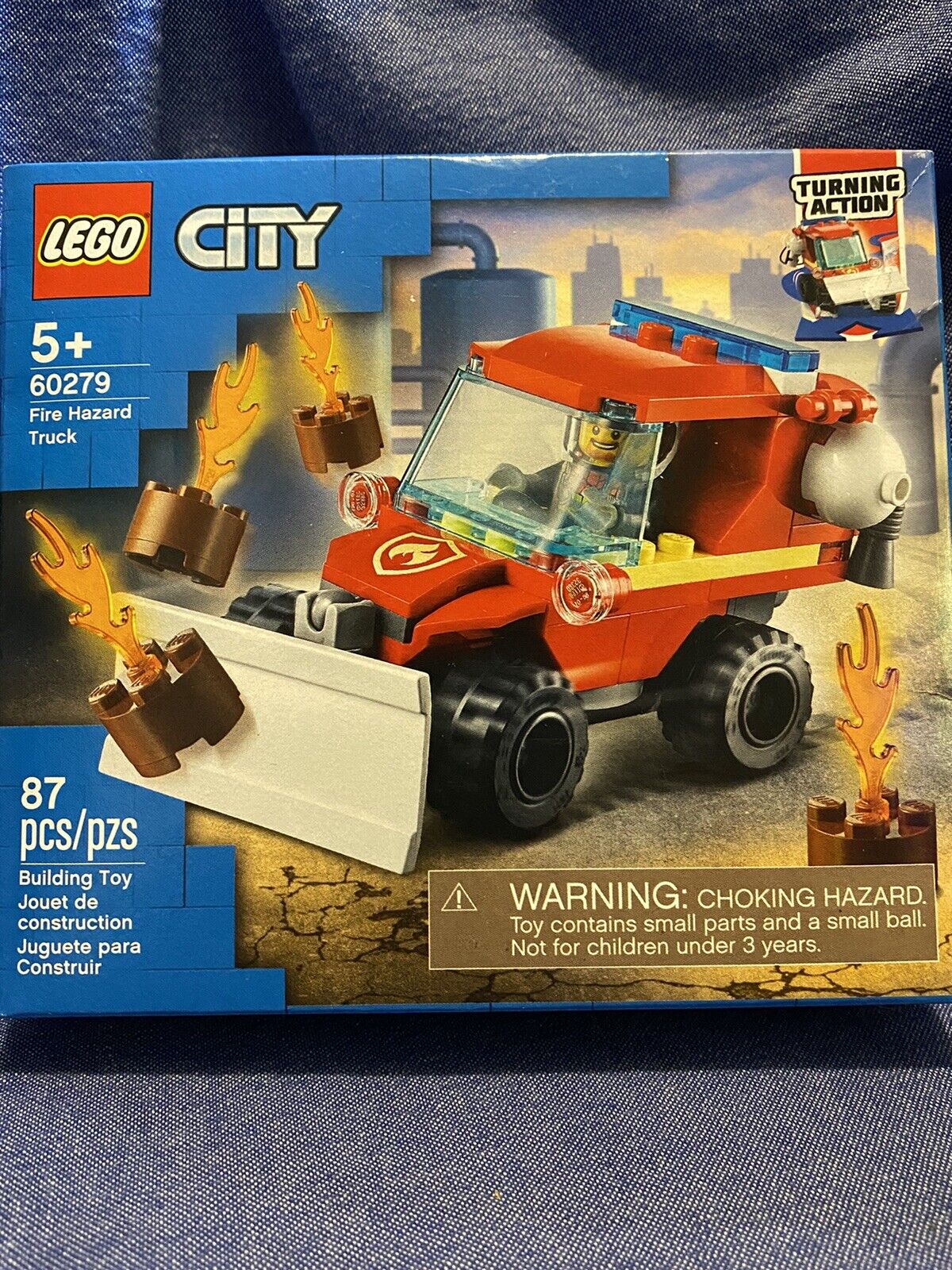 NIB LEGO City First Responder Fire Hazard Truck 60279 Building Set 87 Pieces