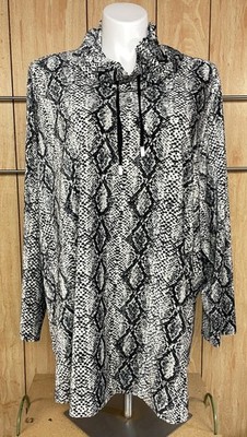 Susan Graver Women s Long Sleeve Drawstring Neckline Snake Skin Top Size 5X