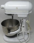 KITCHENAID HEAVY-DUTY 5-QT BOWL-LIFT STAND MIXER MODEL KSM5 WHITE W/ BEATER VTG