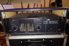 Peavey CS 800x Professional Stereo Power Amplifier, 600W x 2 with flight case