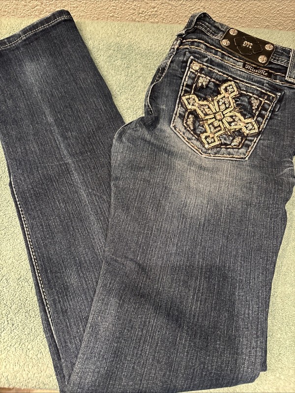 Miss Me Girls Size 16 Skinny’s With Bling(missing One Stone)