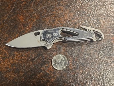 True Utility SmartKnife+ TRU-KNF-0016 Pocket Multi-Tool With Carabiner