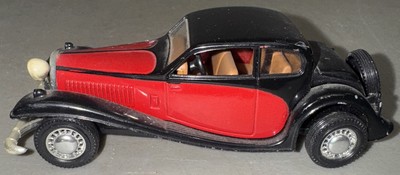 Guisval Bugatti T50 Die Cast Car Red Black No 72 Spain 1930