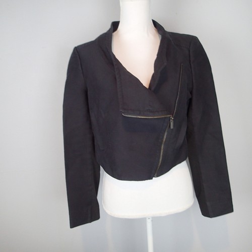 BCBG Maxazria Black Zip Cropped Jacket 