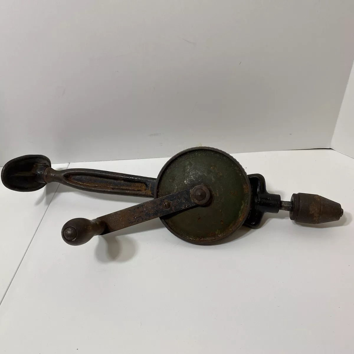ANTIQUE GERMAN METRO TOOL WORKS HAND DRILL 17