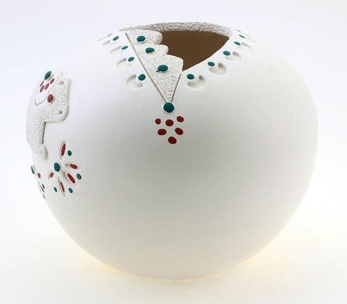 White Laguna Pueblo Pottery Vase by Sharleen Pedro - Picture 2 of 5