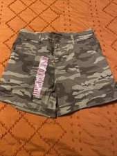 social standard women's utility cargo shorts Camo Small Elastic Waist Cuff Pocke