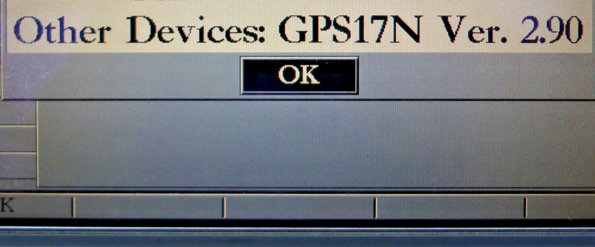 Garmin GPS17N NMEA 0183 Marine GPS Sensor Antenna w/ Mount - GPS-17N