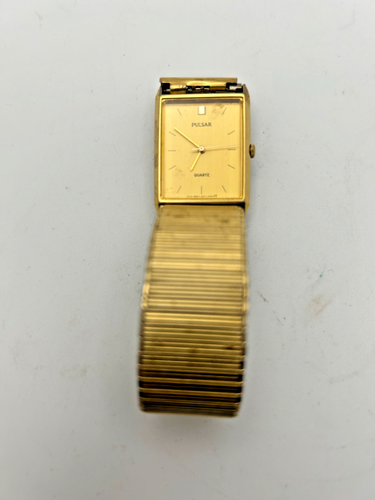 Montre Bracelet Femme Vintage à Pile Neuve - Cadran Rectangulaire Blanc - Argenté - Occasion