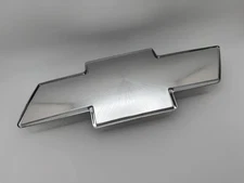 OEM NEW Front Grille Bowtie Emblem Badge Gold 99-06 Chevrolet 12335633