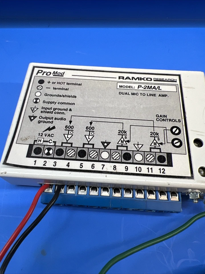 PRO MOD RAMCO RESEARCH MODELO P-2MA/L AMPLIFICADOR DE DOBLE MICRÓFONO A LÍNEA CON 12VAC 40VA Foto 2 de 4