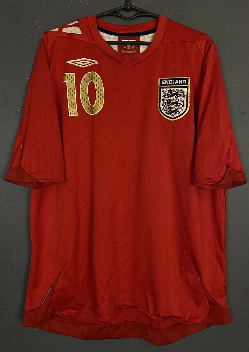 UMBRO MEN'S ENGLAND NATIONAL 2006/2008 OWEN SOCCER FOOTBALL SHIRT