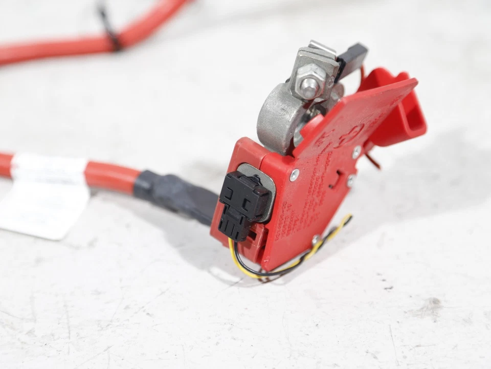 BMW F30 F31 F32 F33 328I 2012-2018 OEM BATERÍA SEDÁN B+ CAJA DE DISTRIBUCIÓN DE ENERGÍA🚗 Foto 4 de 4