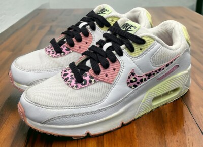 Womens Nike Nike Air Max 90 Nike Tennis Shoes With Leopard Print