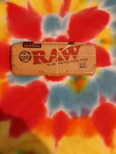 Raw Rolling Paper Case 1 1/4