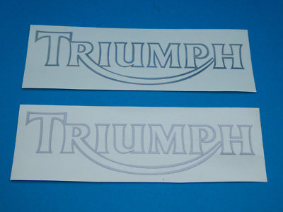 Triumph Schriftzug Outline Logo Aufkleber Abziehbild  38mm x 130mm Silber Neu