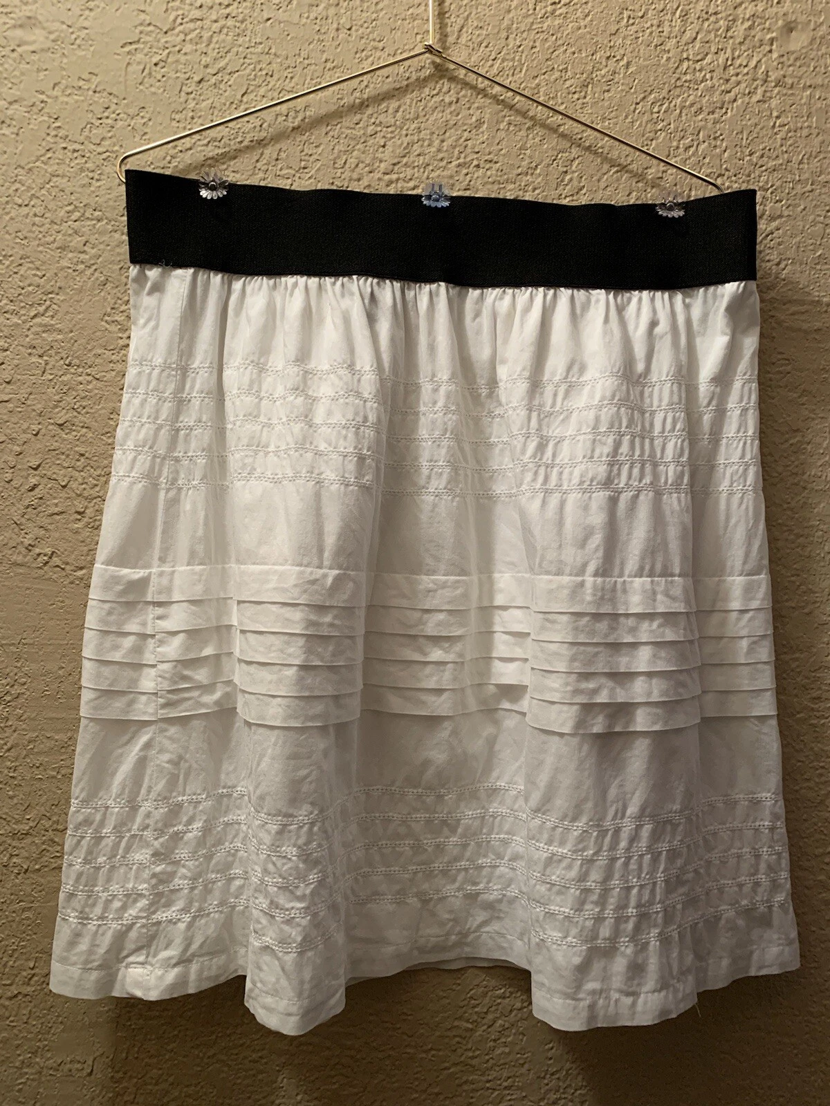 Alfani, White tiered Skirt with waistband Lined, Mid-length, Size L