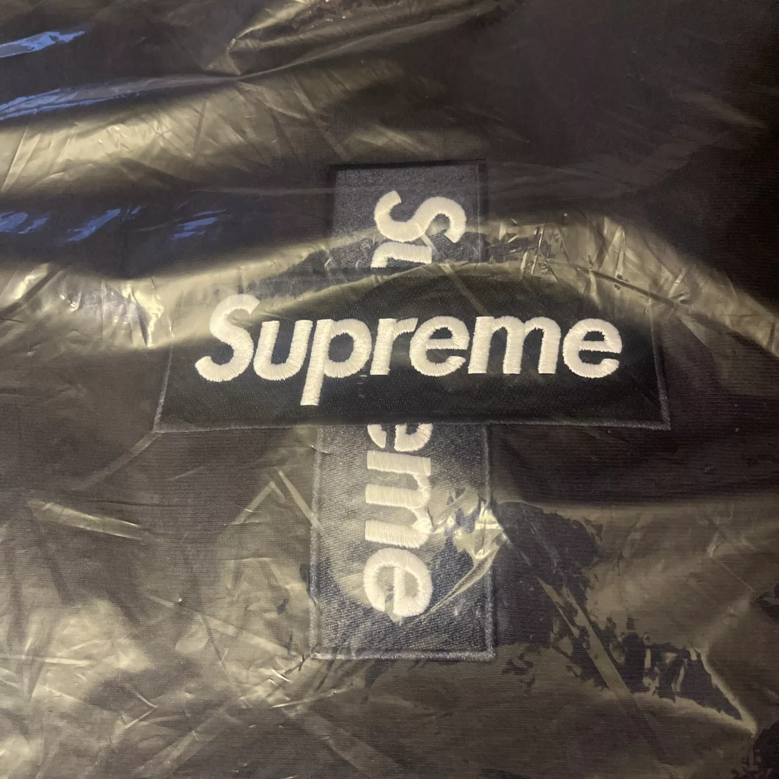 Sweat à capuche moyen Supreme Cross Box logo bleu marine FW20