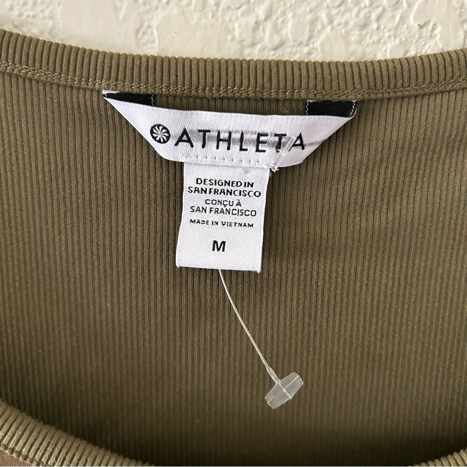 Athleta Passenger tank in acacia womens size small
