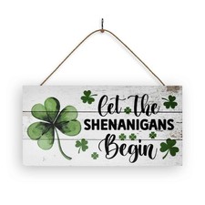 St. Patrick's Day Door Hanger Sign 6 inches x 12 inches, green whire black