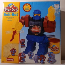  New In Box!!! 1996 Play Doh Transfomer Style Doh Bot! Molds & Smashes Robots!