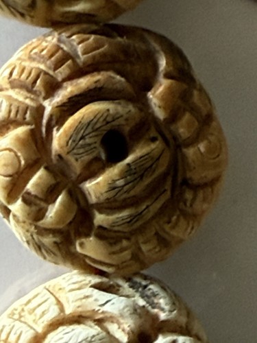 Vtg 20 Chinese HAND CARVED BONE Owl SPACER BEADS 20x9mm Carved Owl Beads - Picture 5 of 19