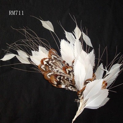 Gedrehter Ganshahn Federhalter Blume Millinery Hut Fascinator Renndekor