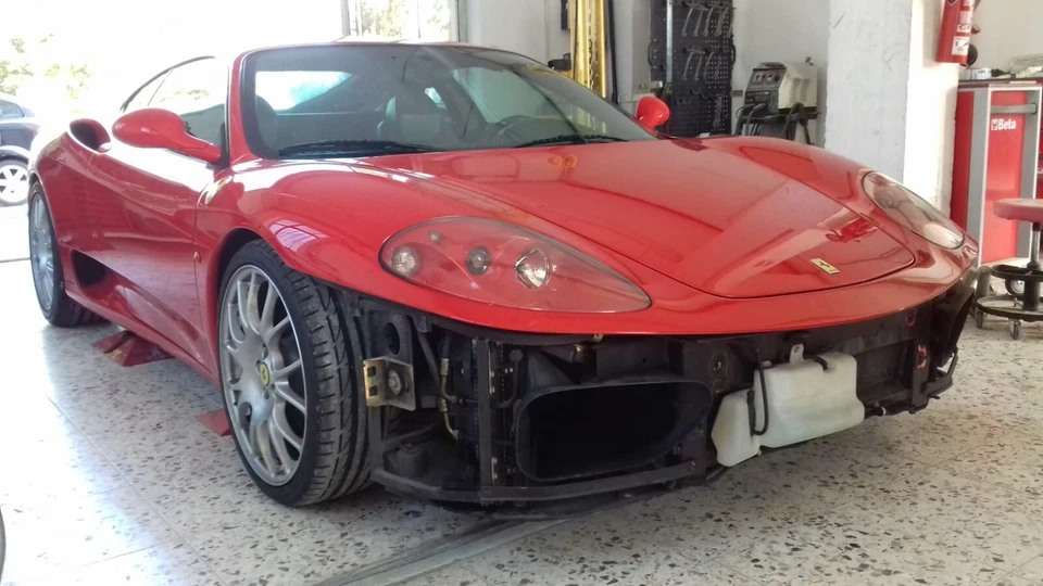 Ferrari 360 Challenge Stradale Applicazioni Baffetti Paraurti Anteriore/SPOILER - Imagen 3 de 4