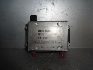 Audi A4 8E B6 Avant Antennenverstärker Verstärker Antenne 8E0035456B